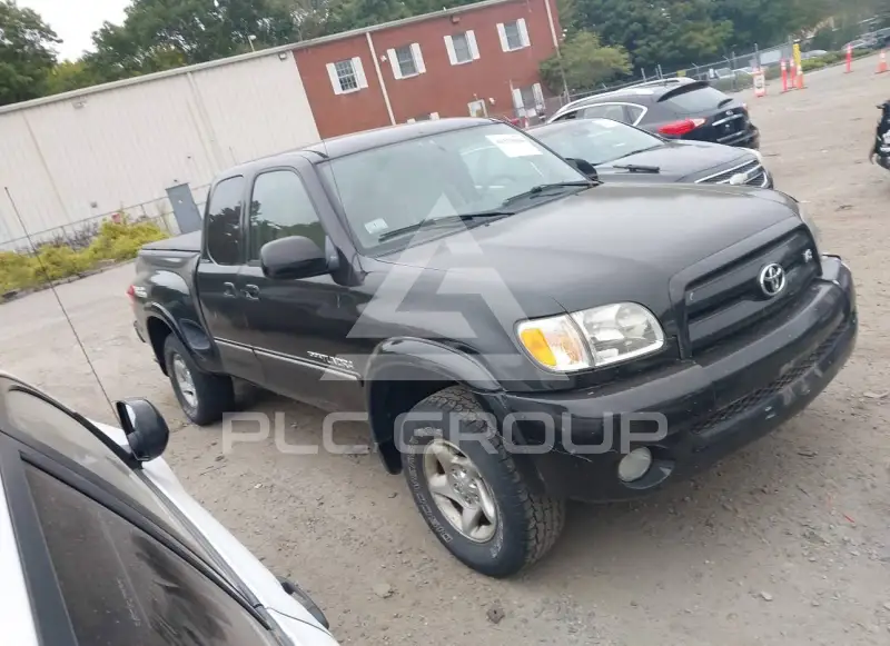 2004 Toyota TUNDRA photo