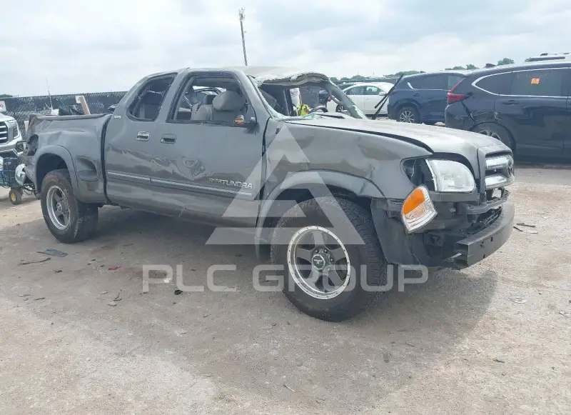 2004 Toyota TUNDRA photo