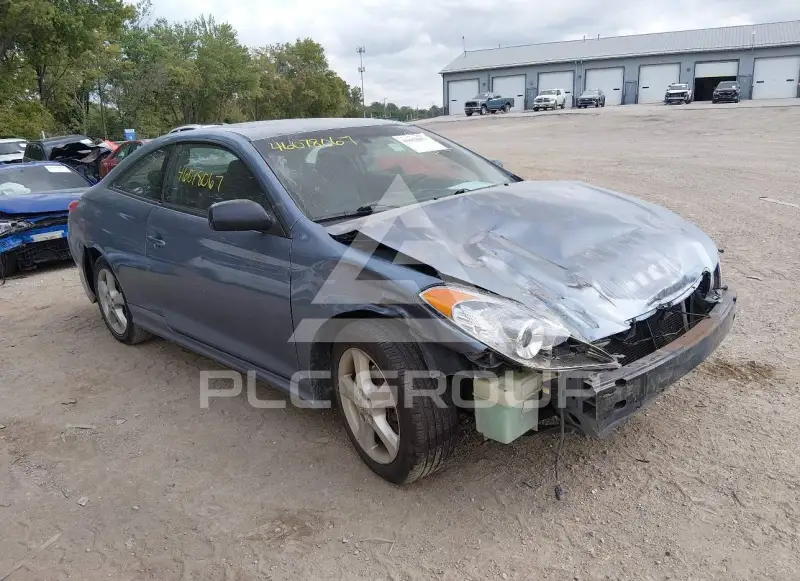 2004 Toyota CAMRY photo