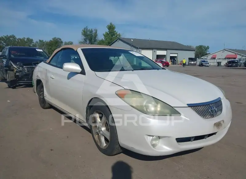 2004 Toyota CAMRY фото