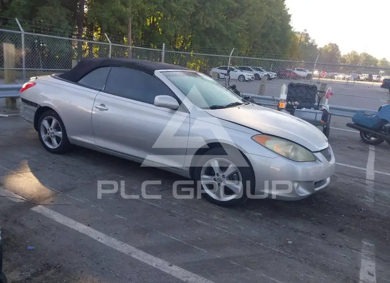2004 Toyota CAMRY фото
