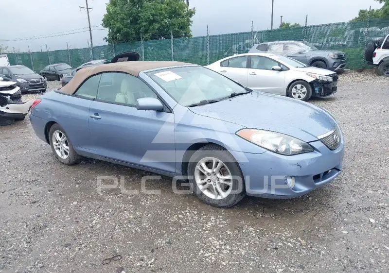 2004 Toyota CAMRY фото
