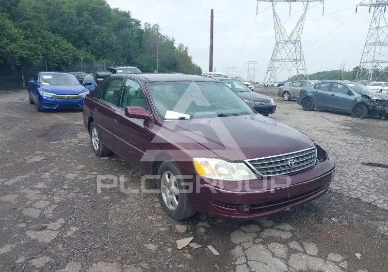 2004 Toyota AVALON photo