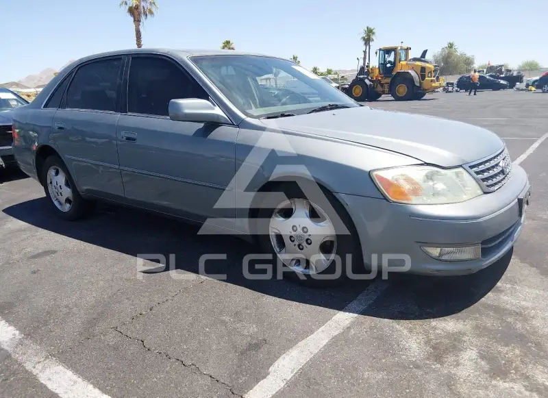 2004 Toyota AVALON фото