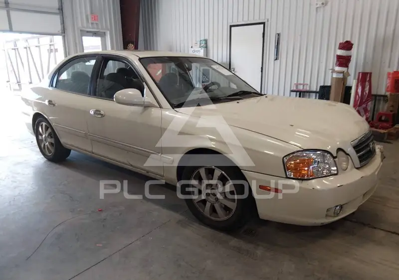 2004 KIA Optima photo
