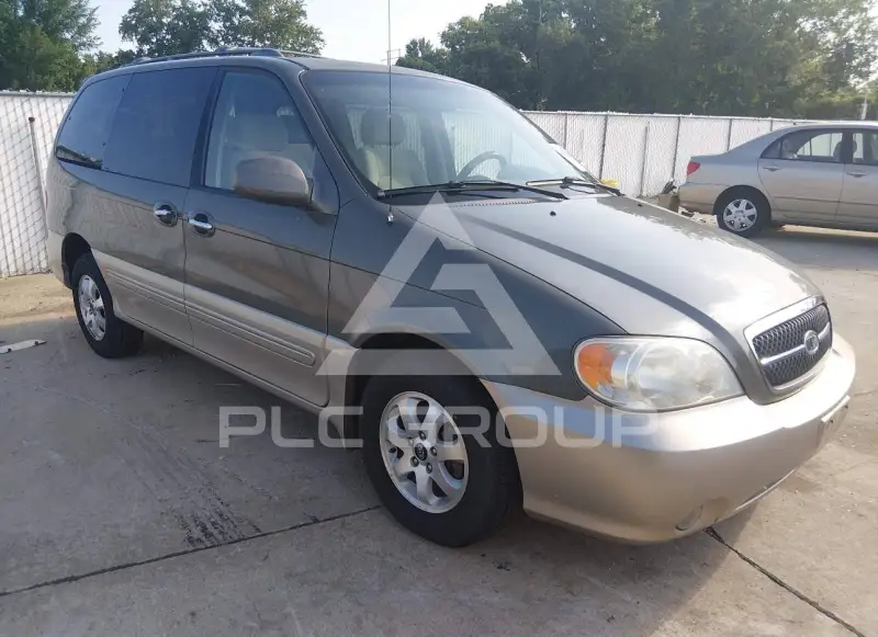 2004 KIA Sedona фото