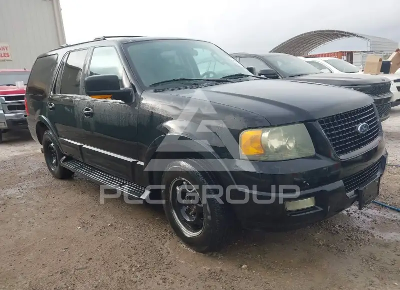 2004 Ford EXPEDITION photo