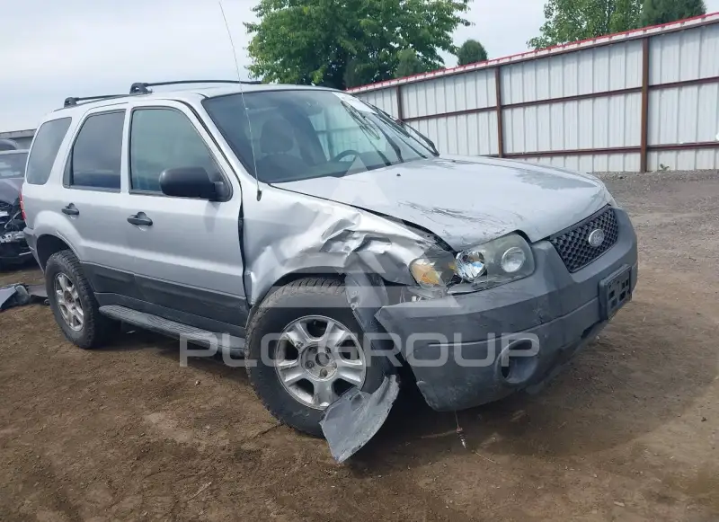 2004 Ford ESCAPE фото