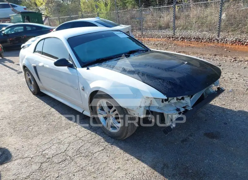 2004 Ford MUSTANG фото
