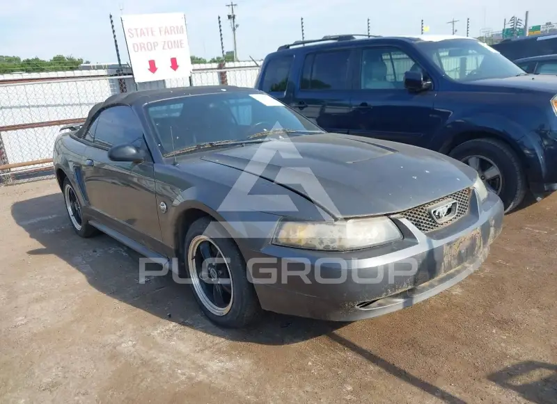 2004 Ford MUSTANG фото
