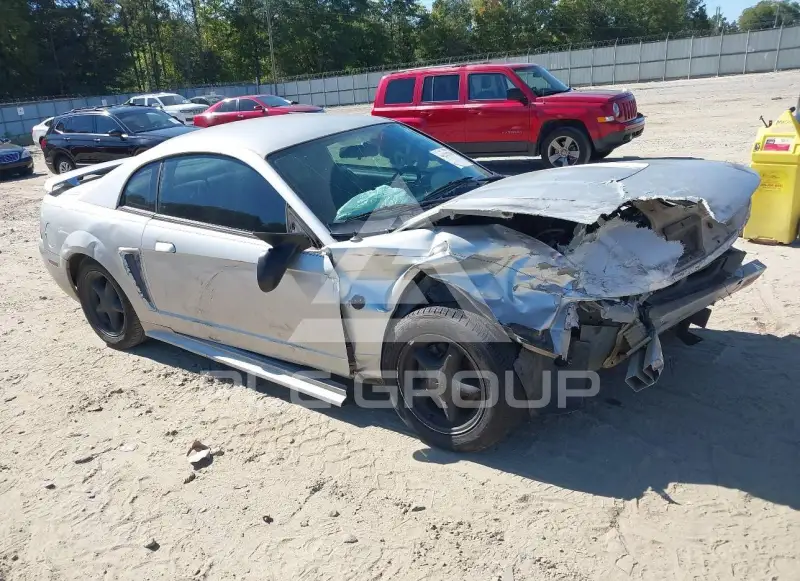 2004 Ford MUSTANG фото