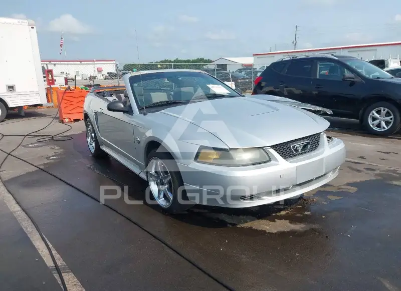2004 Ford MUSTANG фото