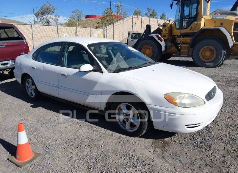 2004 Ford TAURUS photo