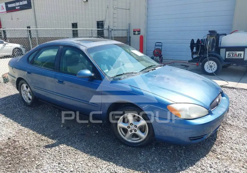 2004 Ford TAURUS фото