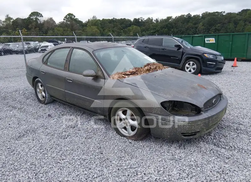 2004 Ford TAURUS photo