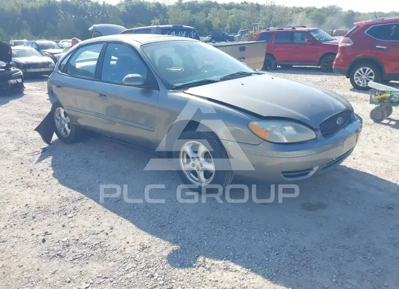 2004 Ford TAURUS photo