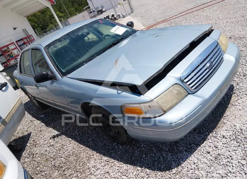 2004 Ford CROWN фото