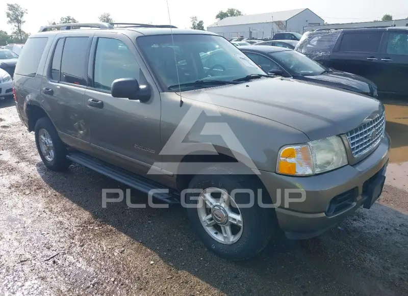 2004 Ford EXPLORER photo