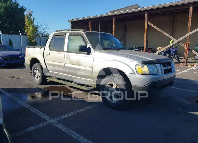 2004 Ford EXPLORER фото