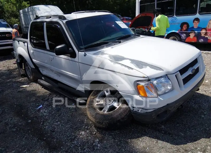 2004 Ford EXPLORER фото