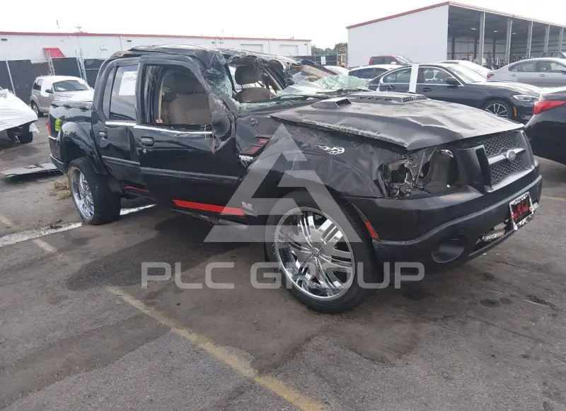 2004 Ford EXPLORER photo