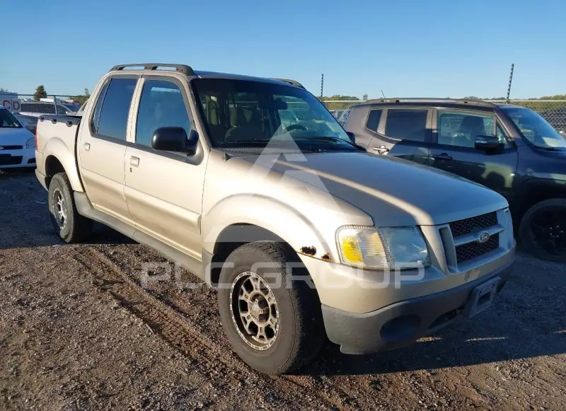 2004 Ford EXPLORER фото