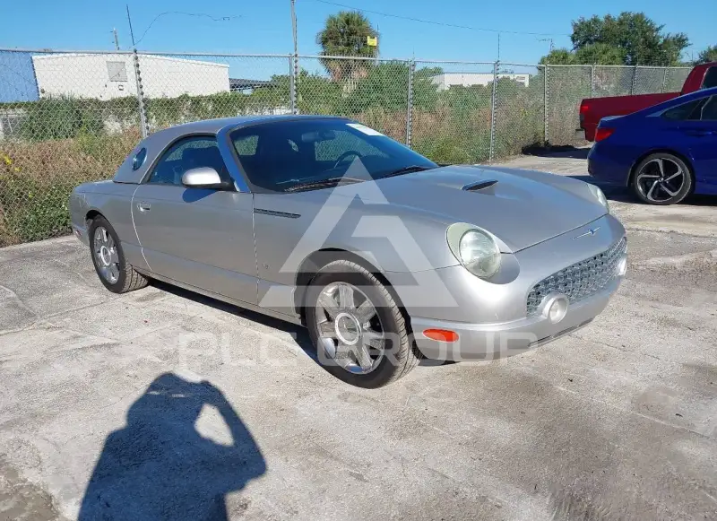 2004 Ford Thunderbird photo