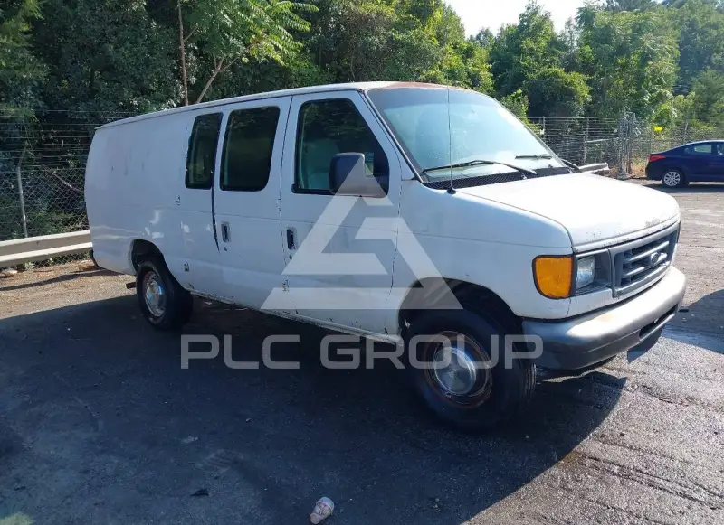 2004 Ford E-250 photo