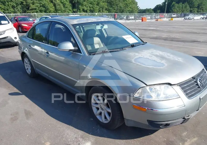 2004 Volkswagen Passat фото