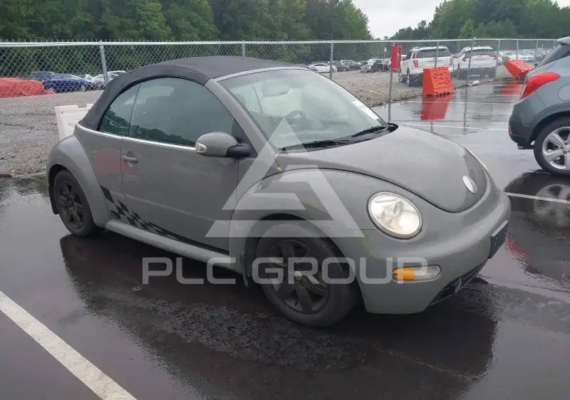 2004 Volkswagen BEETLE photo