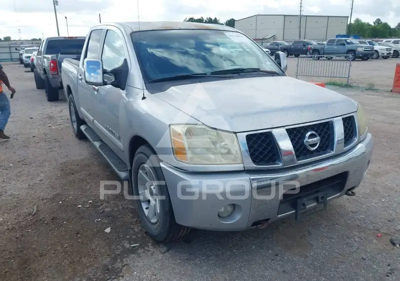 2005 Nissan TITAN фото