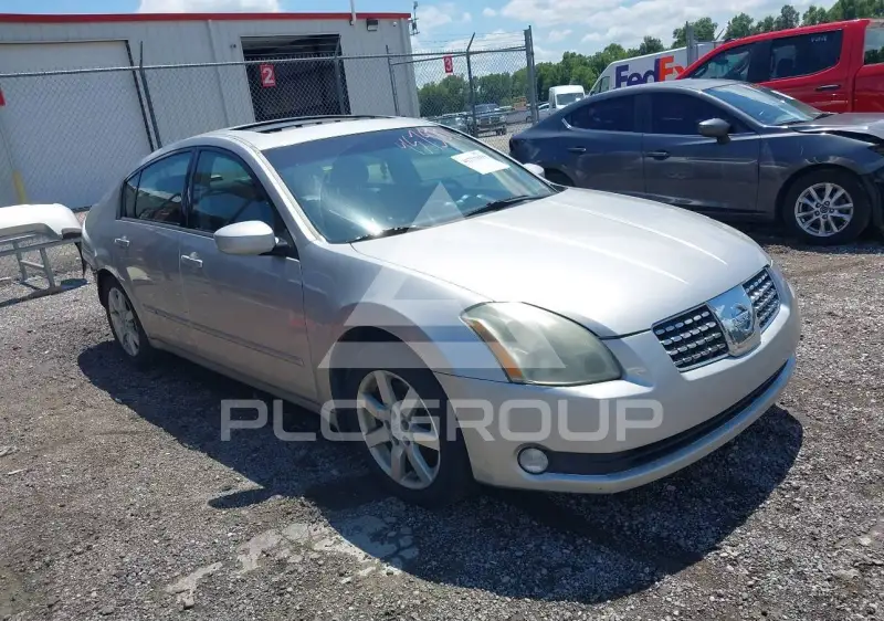 2005 Nissan MAXIMA photo