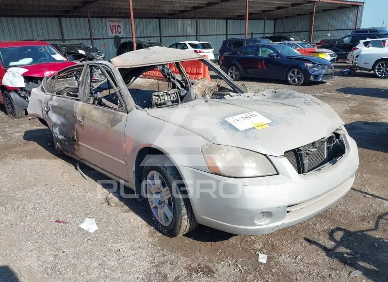 2005 Nissan ALTIMA photo