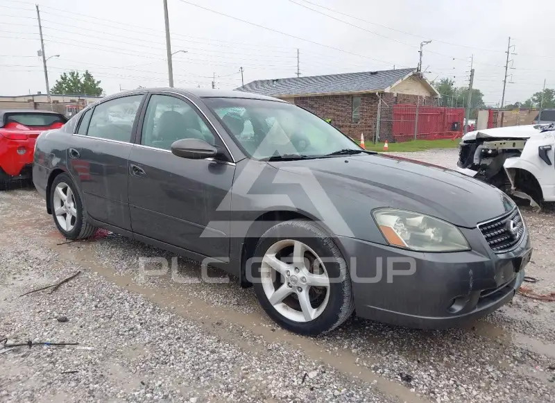 2005 Nissan ALTIMA photo