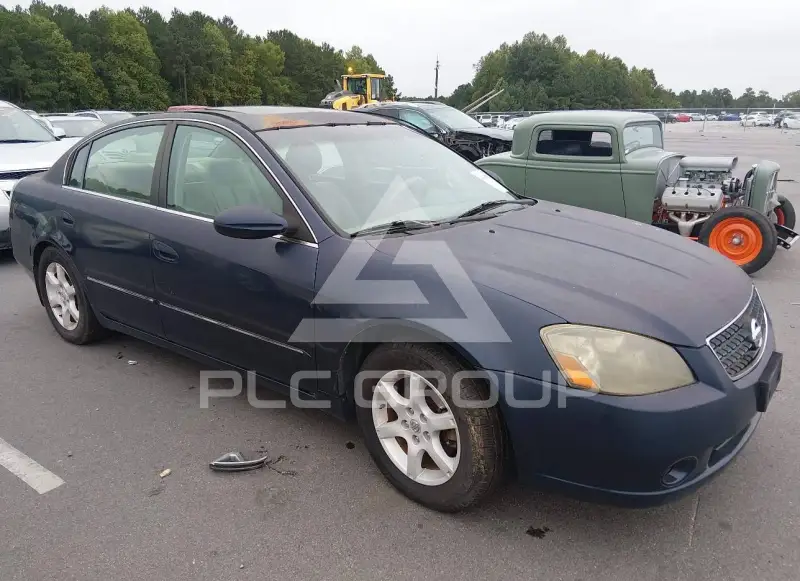 2005 Nissan ALTIMA photo