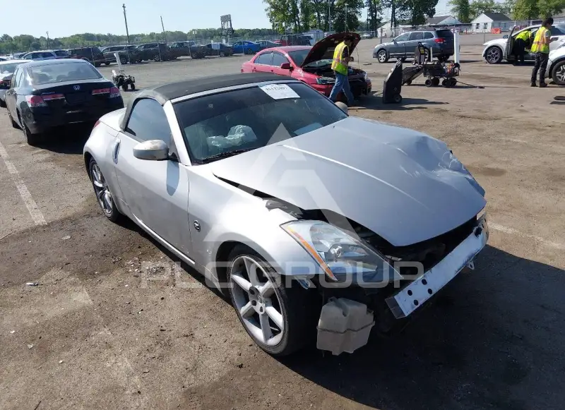 2005 Nissan 350Z фото