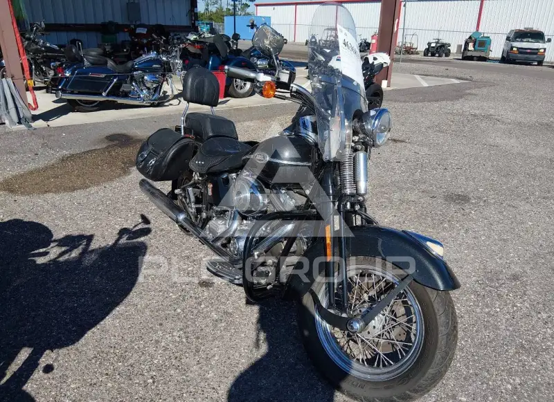 2005 Harley-Davidson FLSTC photo