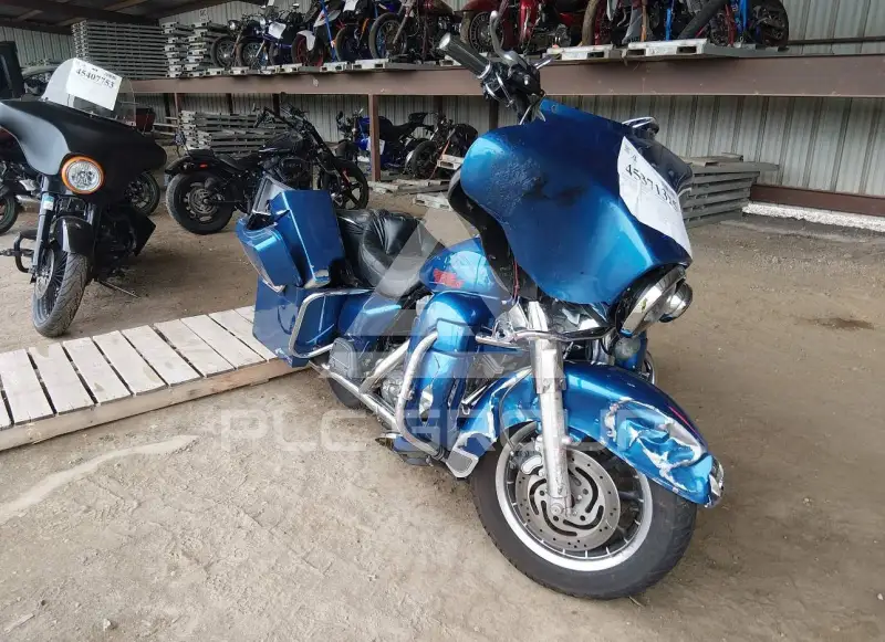 2005 Harley-Davidson FLHTI фото