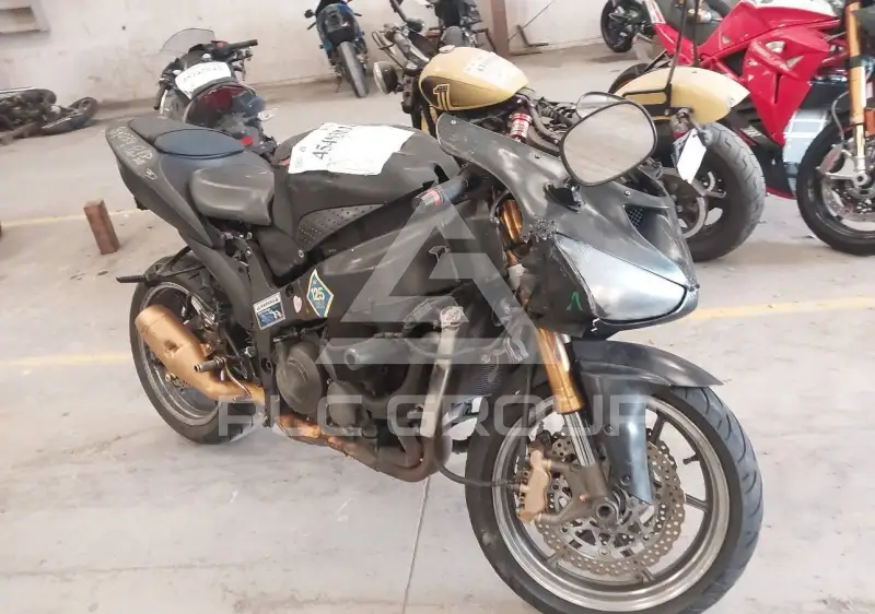 2005 Kawasaki ZX636 фото