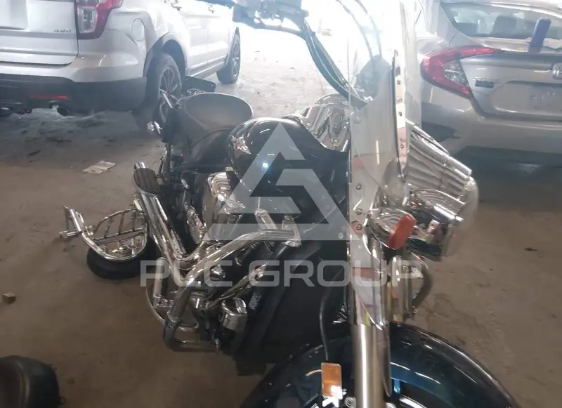 2005 Kawasaki VN2000 фото