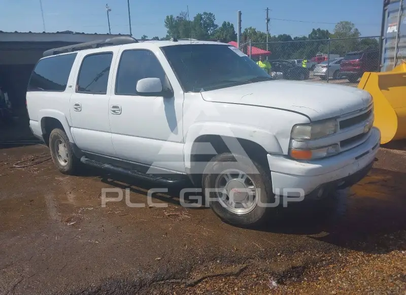 2005 Chevrolet Suburan photo