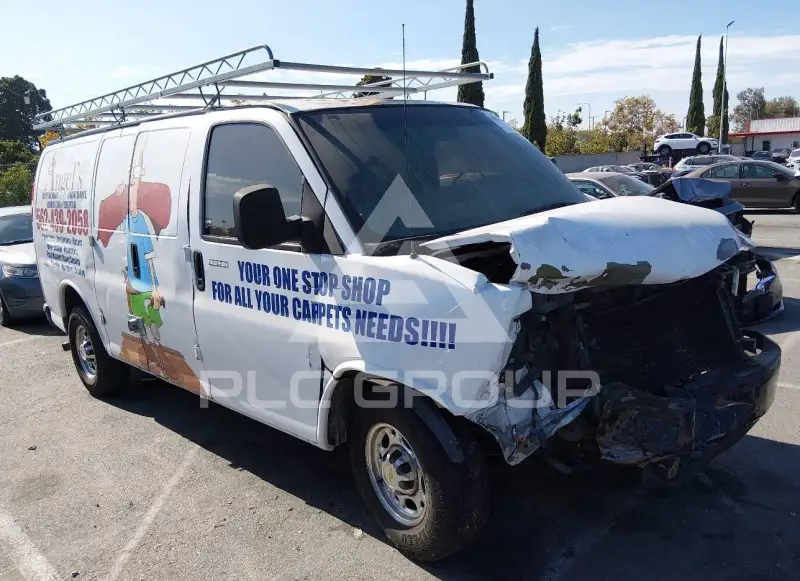 2005 Chevrolet Express photo