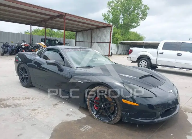 2005 Chevrolet Corvette фото