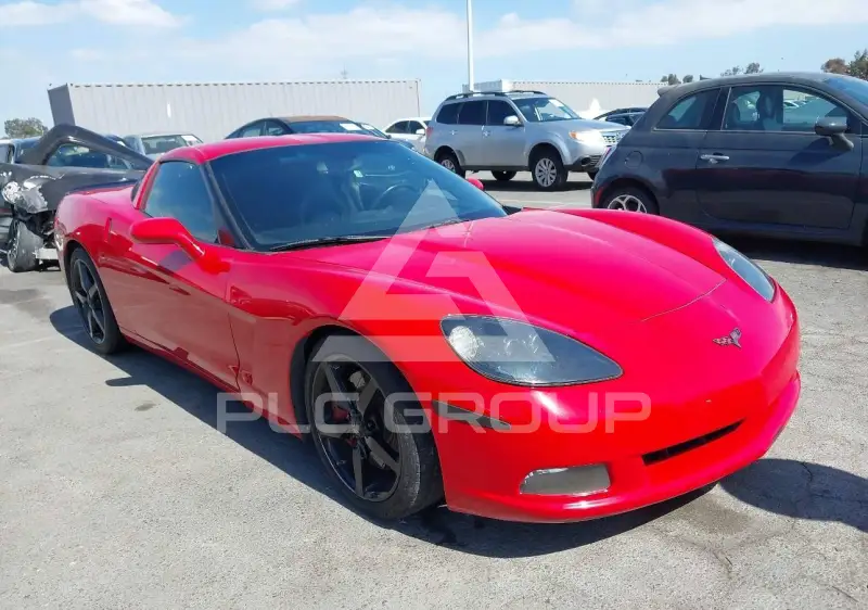 2005 Chevrolet Corvette фото