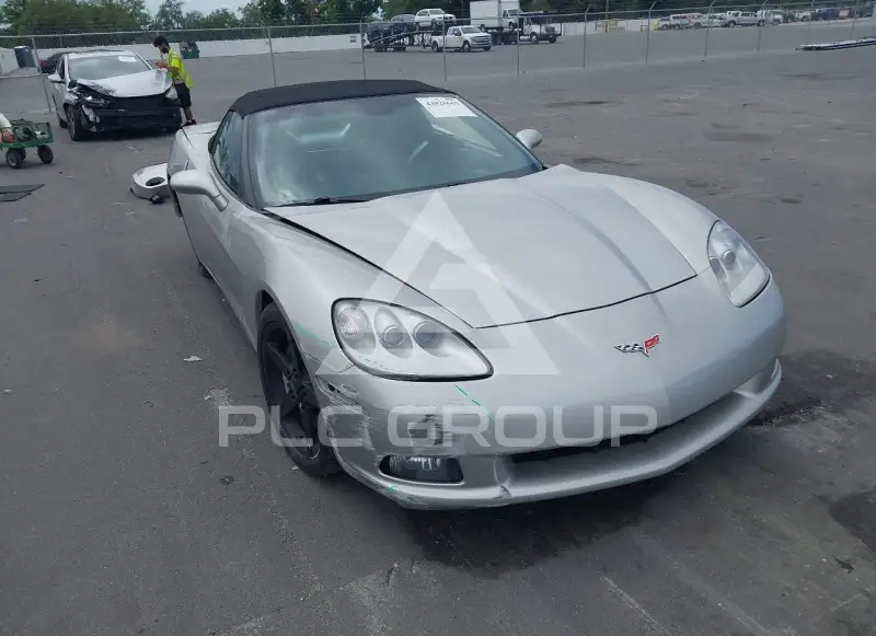 2005 Chevrolet Corvette фото