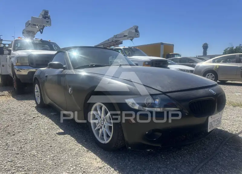 2005 BMW Z4 photo