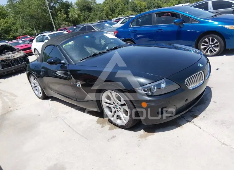 2005 BMW Z4 photo