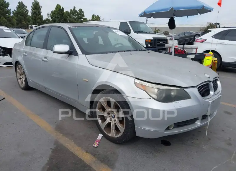 2005 BMW 545 фото