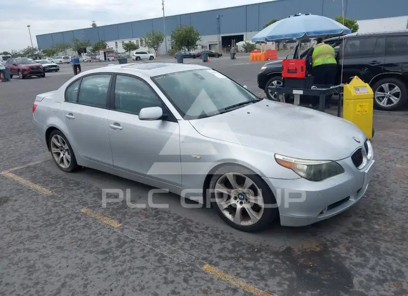 2005 BMW 545 photo
