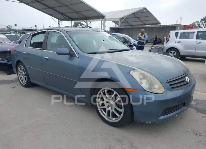 2005 Infinity G35 photo